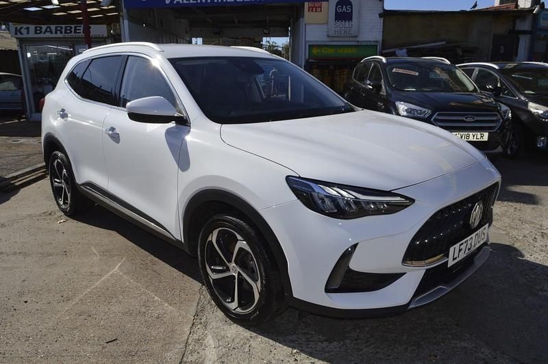 White Used 2023 MG HS SE SUV | £15,999 (Fair price) - Image 1/4