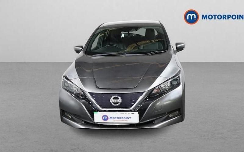 Gebraucht Nissan Leaf N-Connecta 160 kW (218 PS) 2021 Grau Kleinwagen