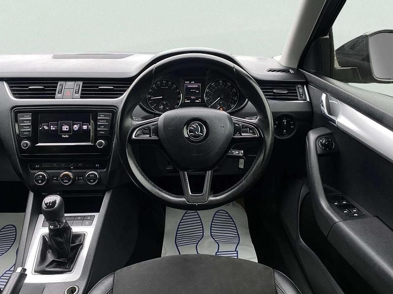 Used Skoda Octavia SE L 110 HP (80 kW) 2015 Grey Hatchback