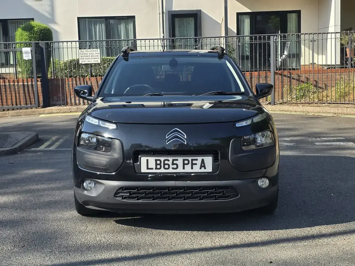 Used Citroën C4 Cactus Flair 2016 Black Hatchback