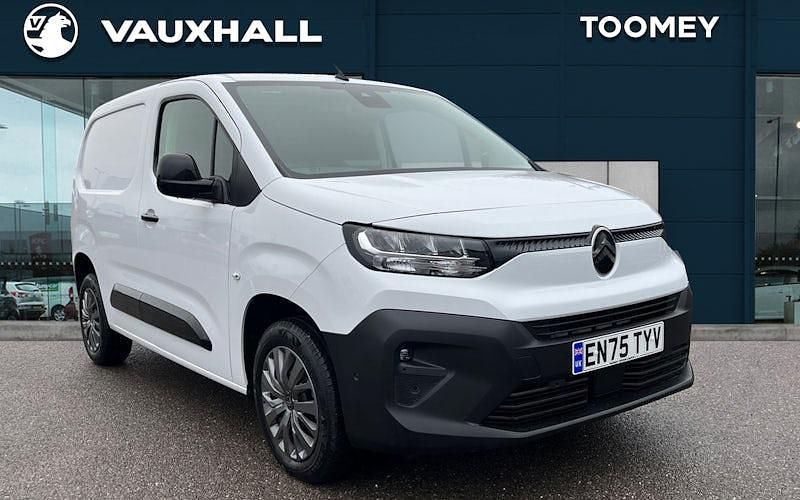 New Citroën Berlingo 102 HP (75 kW) 2025 White MPV