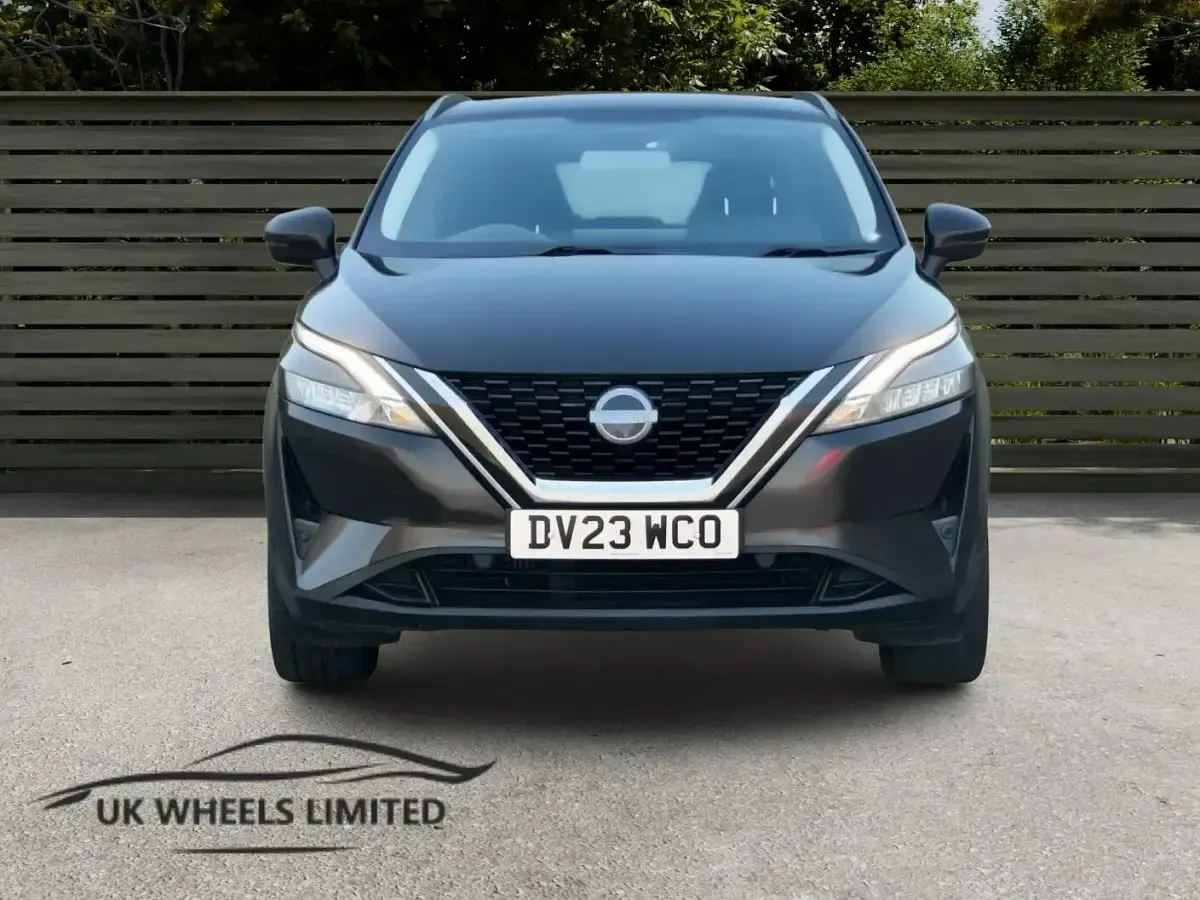 Used Nissan Qashqai N-Connecta 158 HP (116 kW) 2023 Black SUV