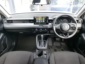 Used Honda HR-V Elegance 131 HP (96 kW) 2023 White SUV