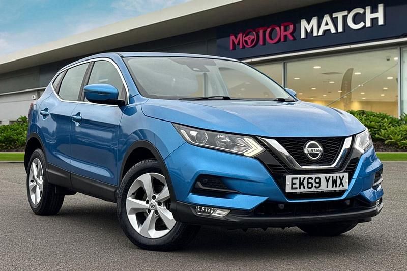 Blue Used 2019 Nissan Qashqai Acenta Premium SUV | £11,500 (Super price) - Image 1/4