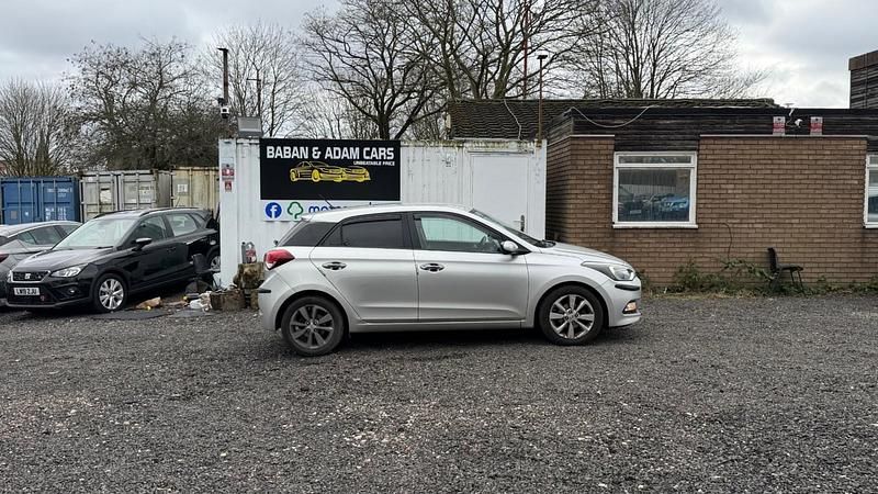 Used Hyundai i20 SE 2016 Silver Hatchback