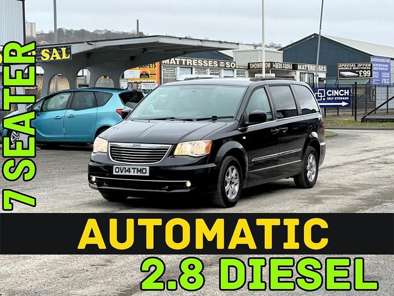 Used Chrysler Grand Voyager 2014 Black MPV