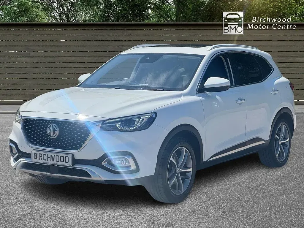Used MG HS Exclusive 162 HP (119 kW) 2023 White SUV