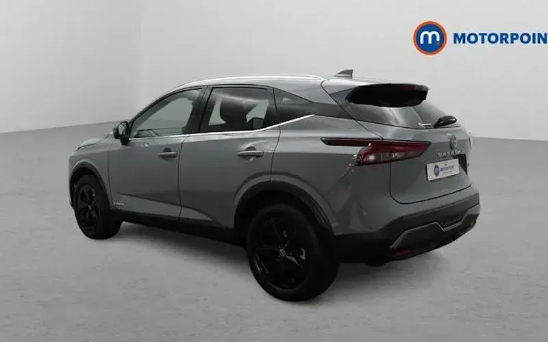 Used Nissan Qashqai N-Connecta 190 HP (139 kW) 2023 Grey SUV