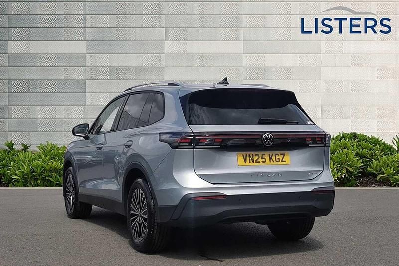 Used VW Tiguan Match 150 HP (110 kW) 2025 Oyster silver metallic SUV