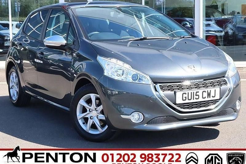 Grey Used 2015 Peugeot 208 Style Hatchback | £7,990 (Expensive) - Image 1/1