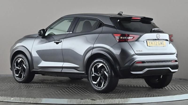 Used Nissan Juke N-Connecta 114 HP (83 kW) 2023 Grey SUV