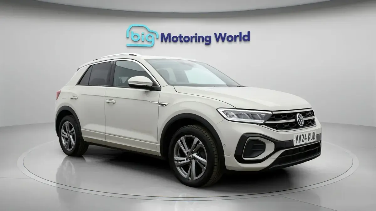 Used VW T-Roc R-line 150 HP (110 kW) 2024 SUV