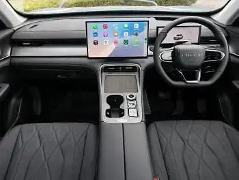 New Chery Tiggo 8 326 HP (239 kW) 2025 Black SUV