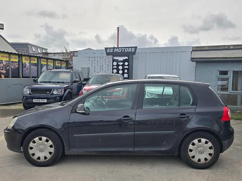 Usado VW Golf IV S 2004 Preto Citadino