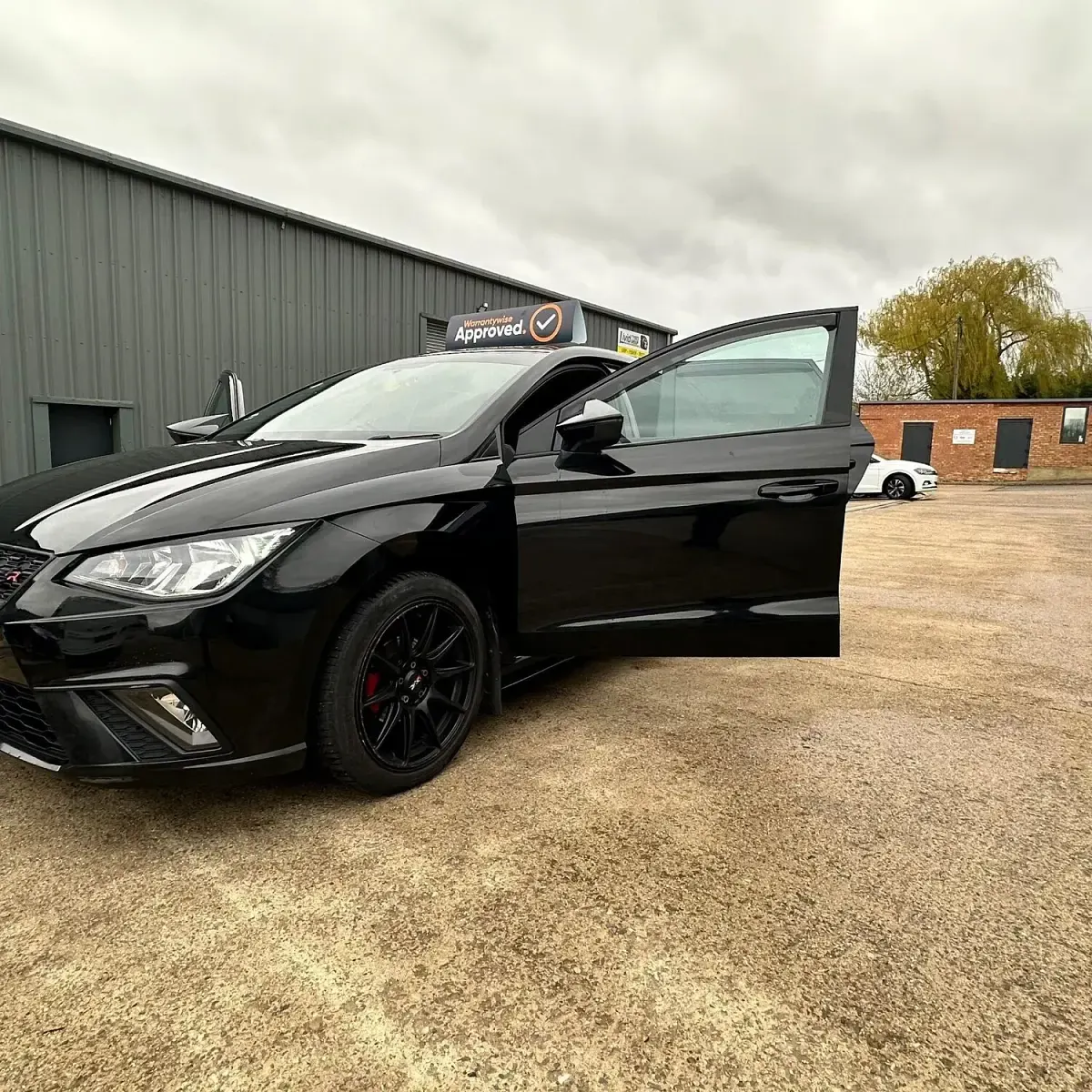 Used Seat Ibiza SE Technology 75 HP (55 kW) 2018 Black Hatchback