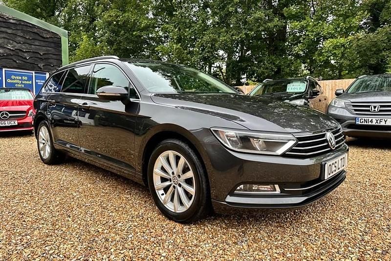 Used VW Passat Business 120 HP (88 kW) 2017 Grey Estate