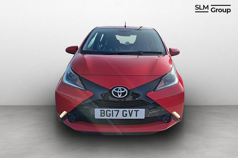 Used Toyota Aygo X-play 2017 Red Hatchback