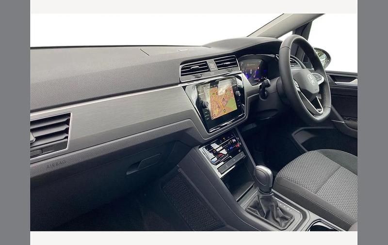 Used VW Touran Match 150 HP (110 kW) 2025 Dolphin grey MPV