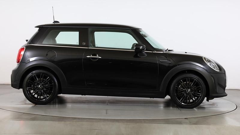 Used Mini Cooper Exclusive 134 HP (98 kW) 2022 Black Hatchback