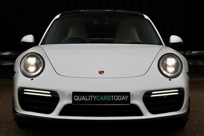 Used Porsche 911 2016 White Coupe