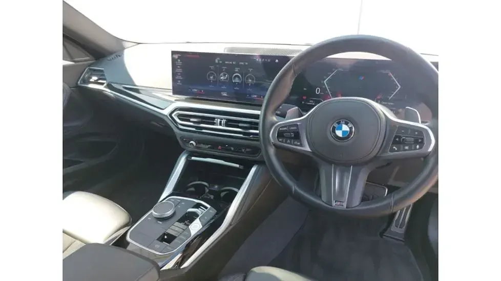 Used BMW 220 M Sport 184 HP (135 kW) 2023 Purple Coupe