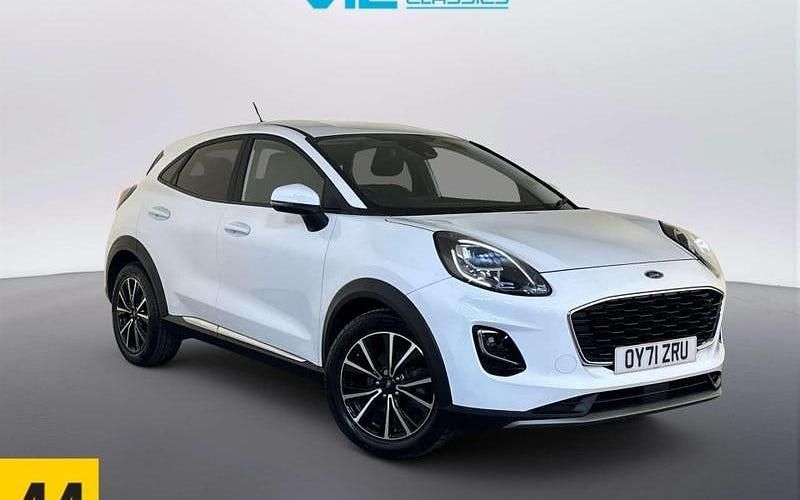 Usado Ford Puma Titanium 125 HP (91 kW) 2021 Branco SUV