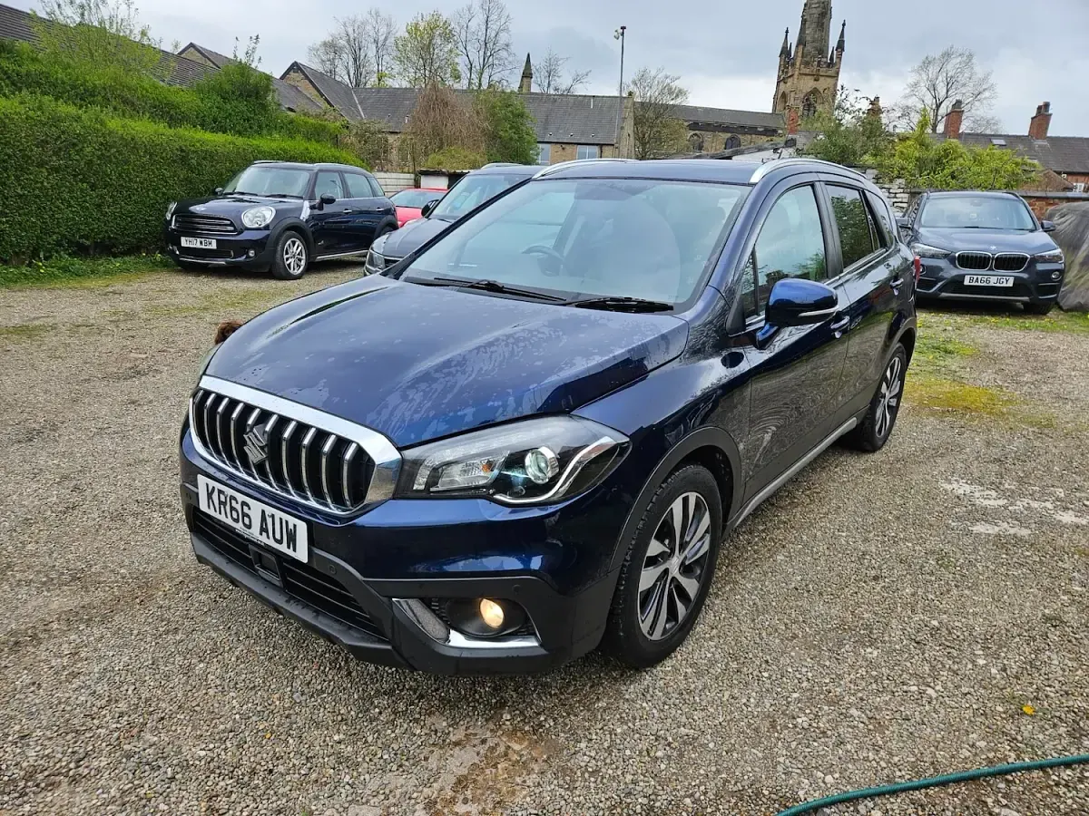 Used Suzuki SX4 SZ5 2016 Sphere blue pearl Hatchback