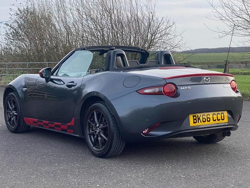 Used Mazda MX5 Edition 131 HP (96 kW) 2016 Meteor grey Cabriolet