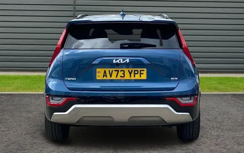 Used Kia Niro 141 HP (103 kW) 2023 Blue SUV