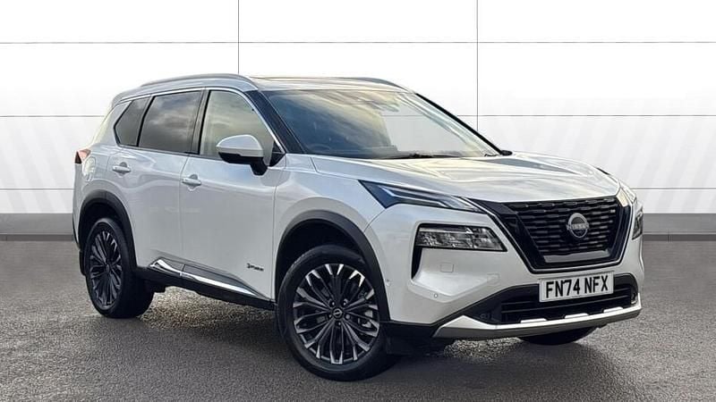 White Used 2024 Nissan X-Trail Tekna+ SUV | £37,528 (Expensive) - Image 1/3