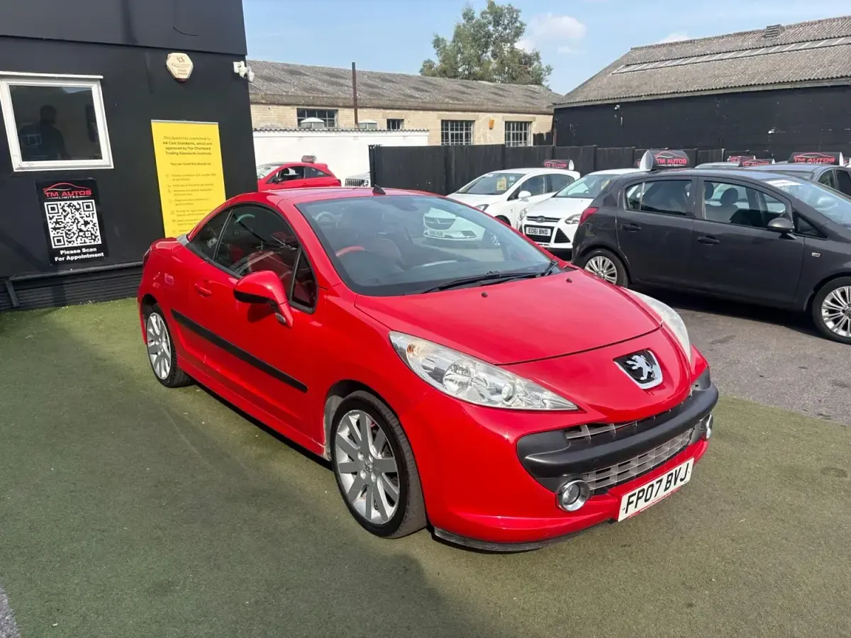 Used Peugeot 207 GTi 120 HP (88 kW) 2007 Red Cabriolet