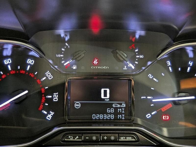 Used Citroën C3 Aircross PureTech 108 HP (79 kW) 2021 Grey SUV