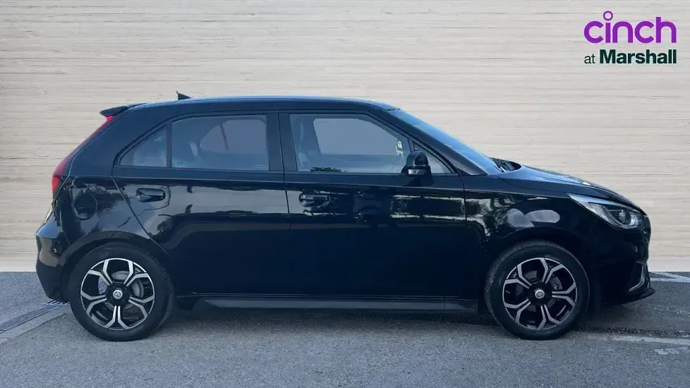 Used MG MG3 Exclusive 106 HP (77 kW) 2022 Black Hatchback