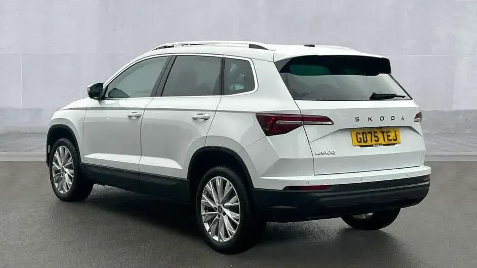 Used Skoda Karoq SE L 116 HP (85 kW) 2026 Moon white metallic SUV