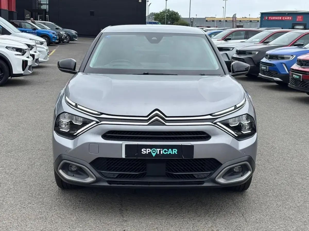 Used Citroën C4 Shine 127 HP (93 kW) 2021 Grey Hatchback