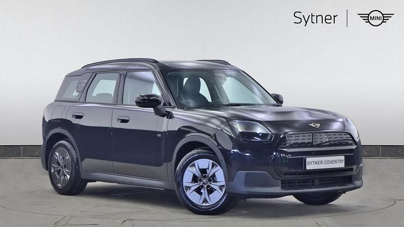 Black Used 2024 Mini Countryman SUV | £31,000 (Fair price) - Image 1/4