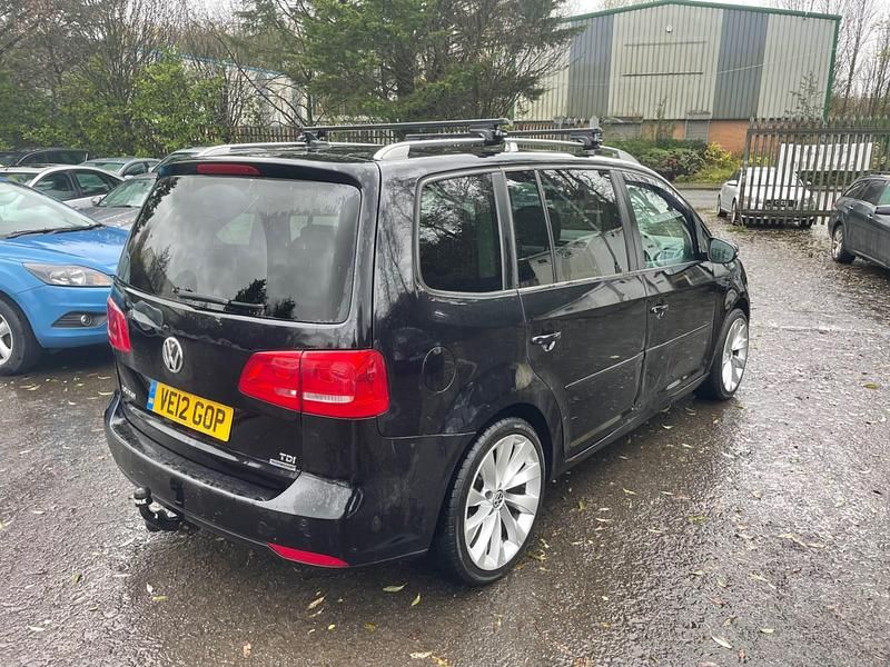Used VW Touran SE 105 HP (77 kW) 2012 Black MPV