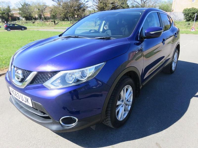 Used Nissan Qashqai Acenta Premium 115 HP (84 kW) 2014 Blue SUV