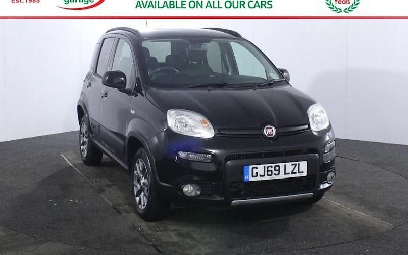 Used Fiat Panda 4x4 S 90 HP (66 kW) 2019 Black Hatchback