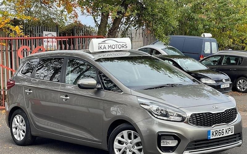 Used 2018 Kia Carens 2 MPV | £6,995 (Good price) - Image 1/4
