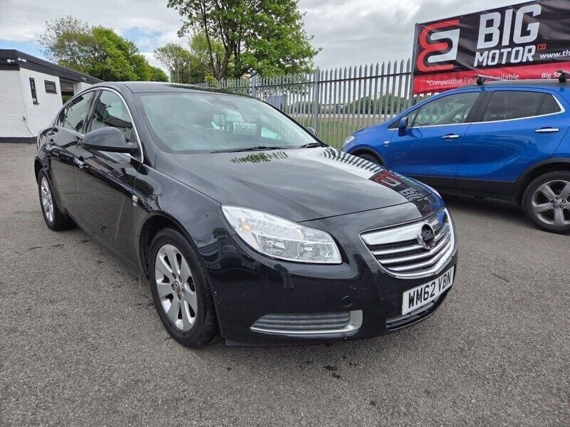Black Used 2012 Vauxhall Insignia S Hatchback | £1,999 (Good price) - Image 1/4