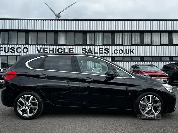 Used BMW 225 Active Tourer Luxury Line 221 HP (162 kW) 2017 Black MPV
