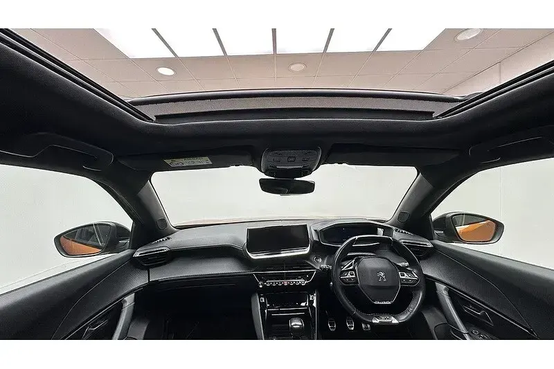 Used Peugeot 2008 Premium 2021 Orange SUV