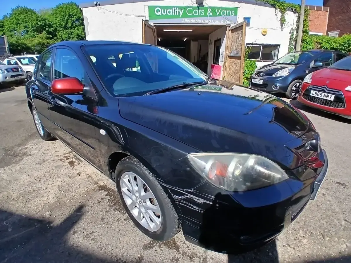 Used Mazda 3 Takara 105 HP (77 kW) 2008 Black Hatchback