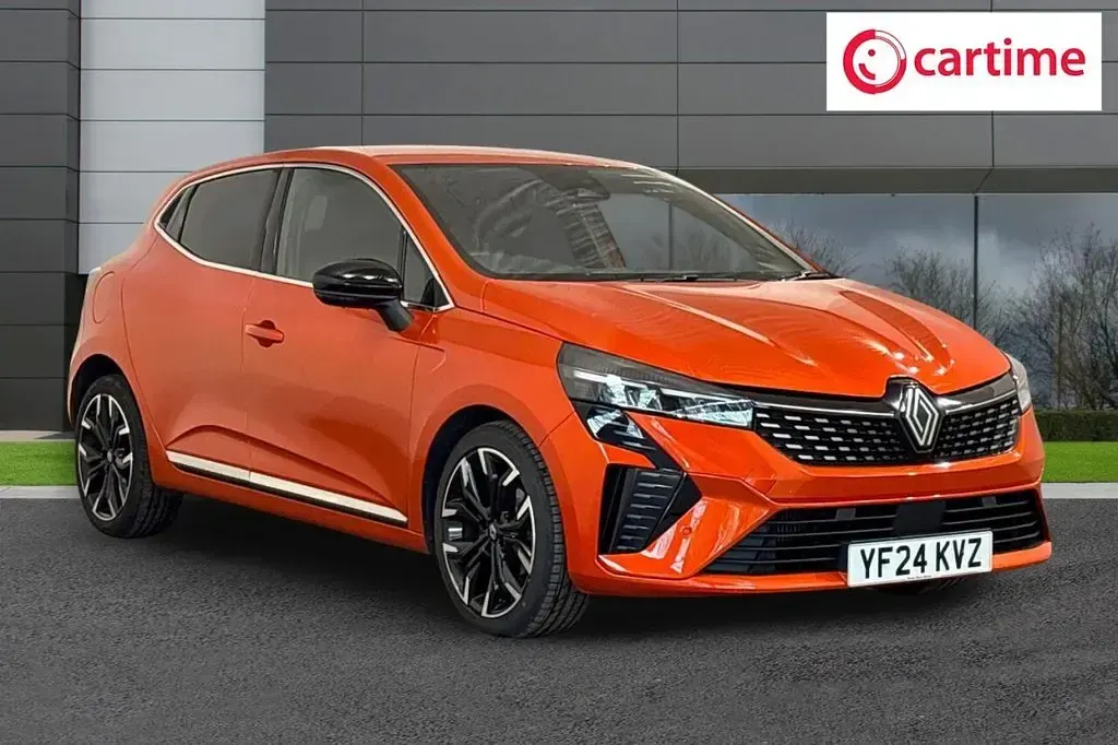 Used Renault Clio Techno 90 HP (66 kW) 2024 Hatchback