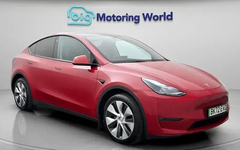 Used Tesla Model Y Long Range AWD 378 kW (514 HP) 2022 SUV