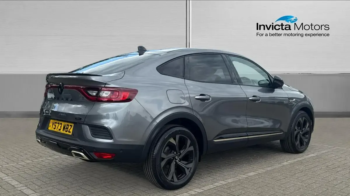 Używany Renault Arkana Engineered 145 KM (106 kW) 2023 Szary SUV