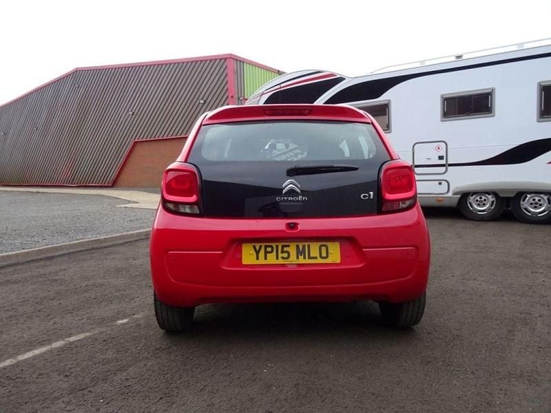 Used Citroën C1 Feel 68 HP (50 kW) 2015 Red Hatchback