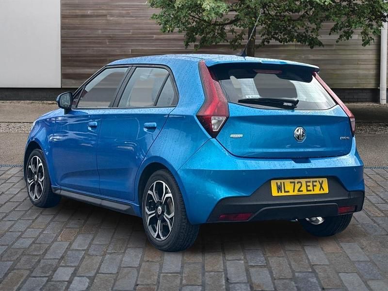 Used MG MG3 Exclusive 106 HP (77 kW) 2023 Blue Hatchback