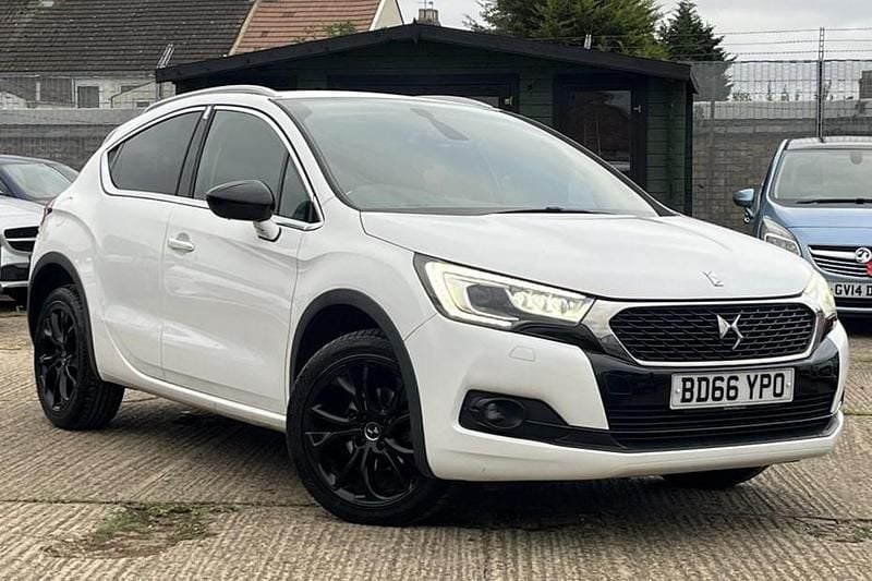 White Used 2016 DS Automobiles DS4 Crossback SUV | £5,988 (Fair price) - Image 1/1